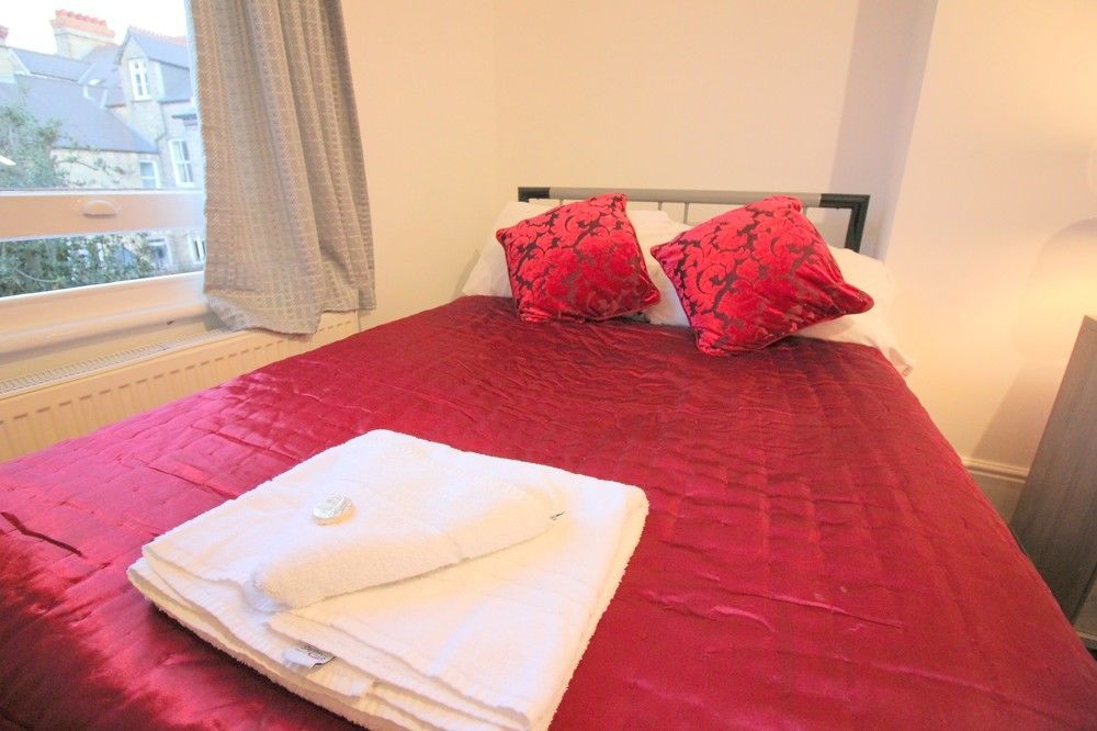 Cambridge City Rooms By Payman Club מראה חיצוני תמונה
